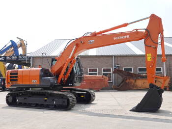 Hitachi ZX220LC | 2022 | € 87.500 | 5 h.